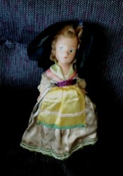 11 INCH COMPO DOLL_03